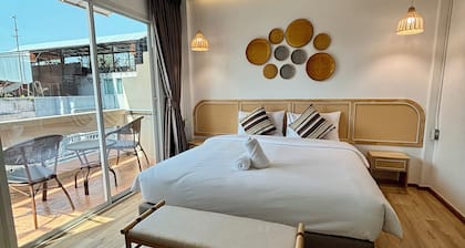 Charm Hostel at Pratumnak