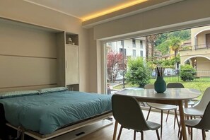 Dining - LovingStresa studio apartment in the city center (Stresa)