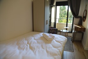Premium bedding, minibar, in-room safe, individually decorated - Agion Living (Istanbul)
