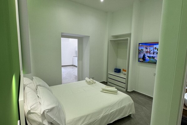 2 bedrooms