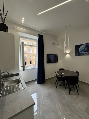 Dining - Matera's Home Blu By Dimorra (NAPOLI)