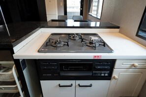 電子レンジ、コンロ