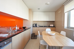 Fridge, microwave, oven, dishwasher
