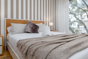 Ferros/tábuas de passar roupa, roupa de cama