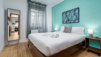 1 bedroom, iron/ironing board, bed sheets