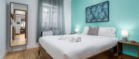 1 bedroom, iron/ironing board, bed sheets