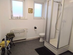 Dusj, håndklær og såpe