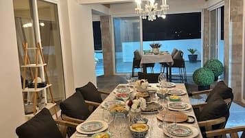 House, 3 Bedrooms, Accessible, Smoking | Dining room