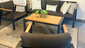 Maison, 3 chambres, accessible aux personnes à mobilité réduite, fumeur | Salle de séjour