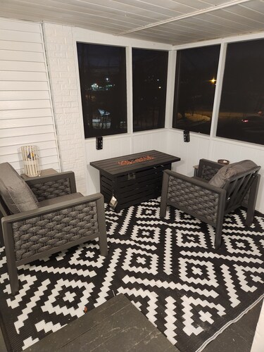 Beautiful 3-bd Country Smart Home with Private surroundings in Steubenville