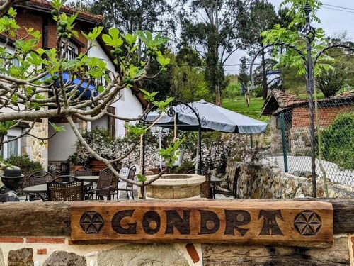 Deluxe Suite / Casa Rural Bilbao Caserio Gondra Rental