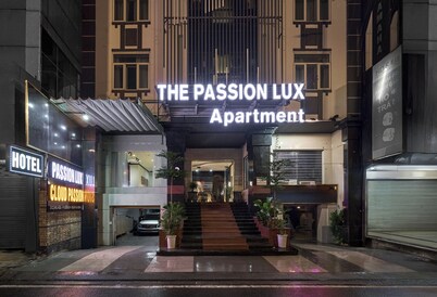 The Passion Lux Airport Hotel Apartment