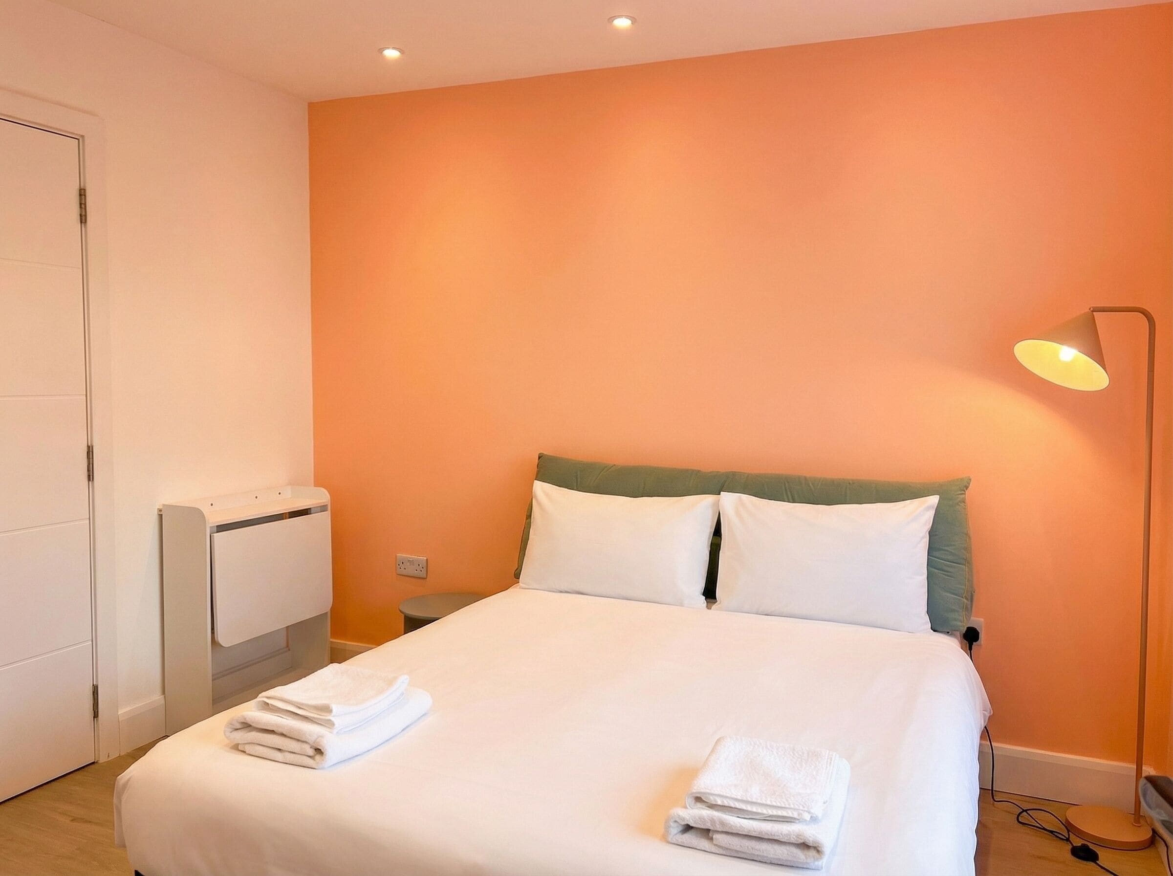 Economy Double Room, Ensuite (Ground floor) | Free WiFi