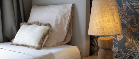 3 slaapkamers, een strijkplank/strijkijzer, reisbedje, wifi