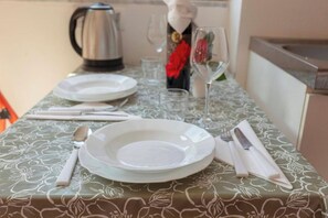 標準開放式客房 (Fairy-Tale Apartment From 17th) | 飯廳
