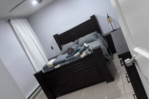 2 Schlafzimmer, Bügeleisen/Bügelbrett, WLAN, Bettwäsche