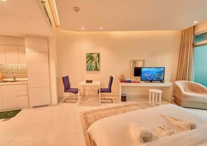 1 makuuhuone, silitysrauta/-lauta, Wi-Fi