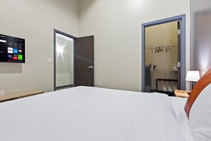 2 chambres, fer et planche à repasser, lit parapluie, Wi-Fi gratuit