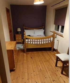 2 Schlafzimmer, Bügeleisen/Bügelbrett, Reisekinderbett, WLAN