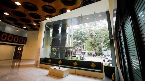 Lobby sitting area - THE KANISHKA GRAND (Bengaluru)