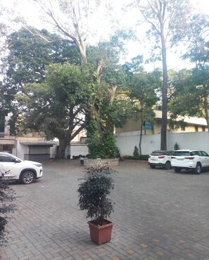Free self-parking