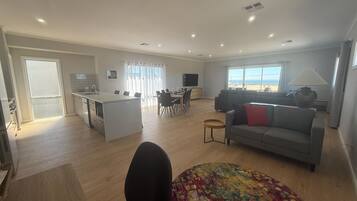 Smart-TV, Tischfußball