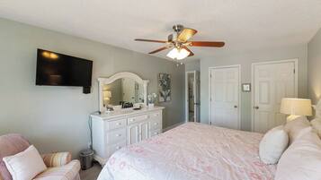 1 bedroom, iron/ironing board, free WiFi, bed sheets