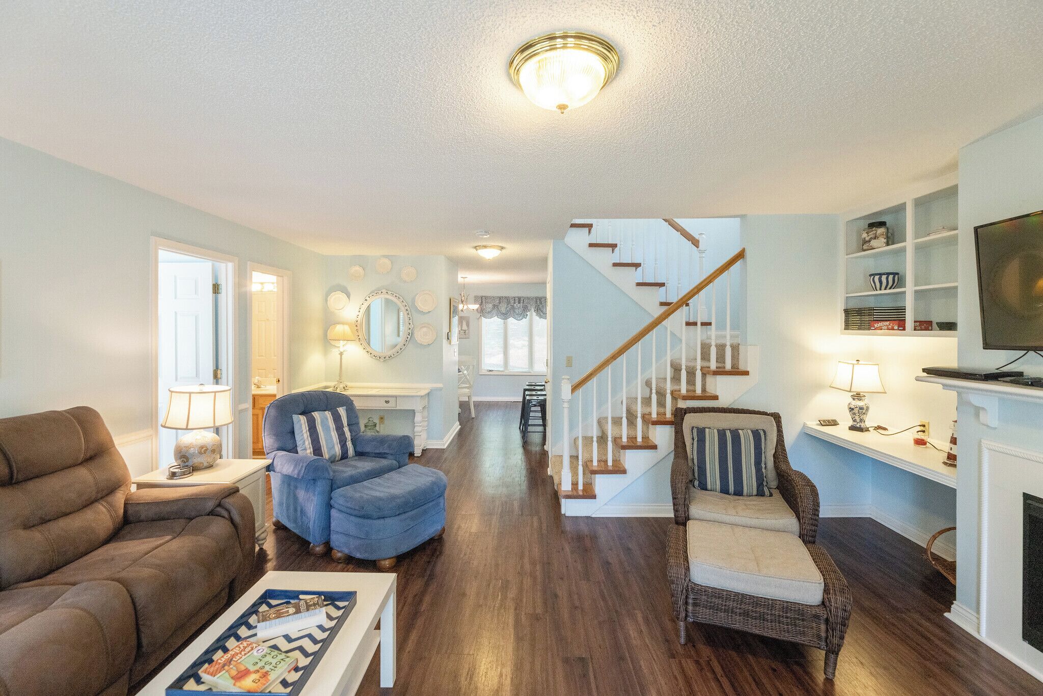 TV, fireplace, DVD player