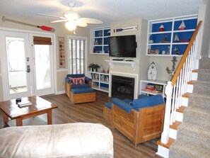 TV, fireplace, DVD player