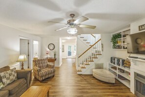 Televisio, takka, DVD-soitin