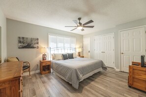 2 bedrooms, iron/ironing board, internet, bed sheets