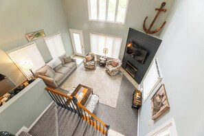 TV, fireplace, DVD player