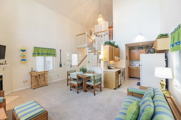 TV, fireplace, DVD player