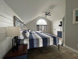 2 Schlafzimmer, Bügeleisen/Bügelbrett, Internetzugang, Bettwäsche