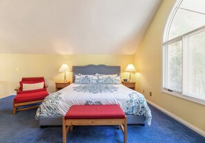 2 bedrooms, iron/ironing board, Internet, bed sheets - Two Bedroom Bayside Condo (Grand Rivers)