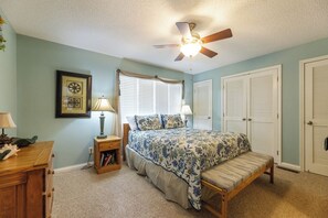 2 bedrooms, iron/ironing board, Internet, bed sheets