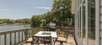 One Bedroom Bayside Condo