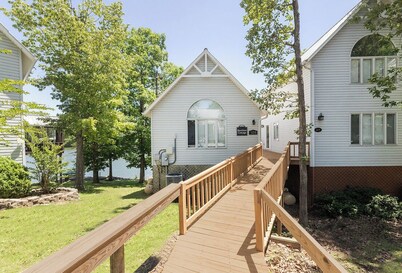 One Bedroom Bayside Condo