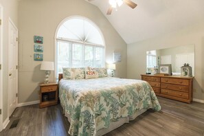 1 bedroom, iron/ironing board, Internet, bed sheets