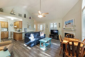 TV, fireplace, DVD player