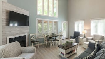 TV, fireplace, DVD player