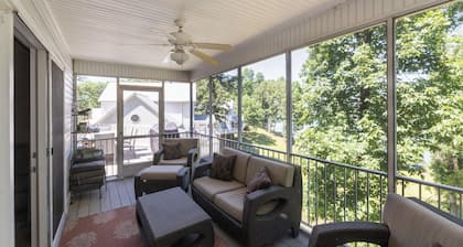 Four Bedroom Yacht Condo