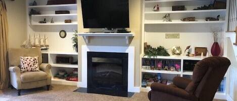 TV, fireplace, DVD player
