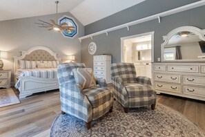 2 chambres, fer et planche à repasser, accès Internet, draps fournis