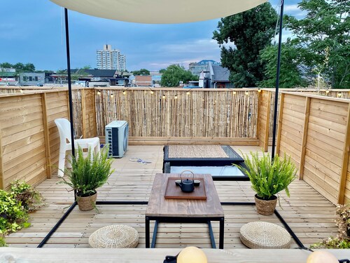 Beijing Hills & Hutong City Retreat 