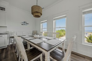 Dining - "Bourbon At Seven" - New Construction! 1903 S Bayshore (Milton)