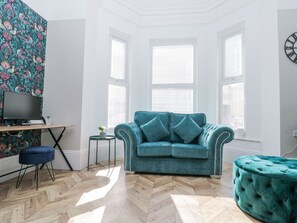 คอทเทจ | บริเวณนั่งเล่น