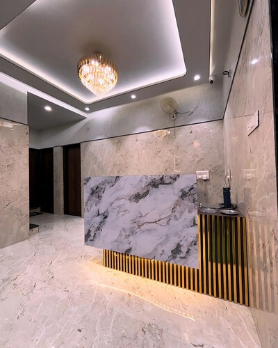 HOTEL AASI INN