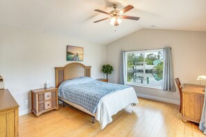 House (3 Bedrooms) | Interior - Canal-front Gem w/ Dock & Yard in Port Charlotte! (Port Charlotte)