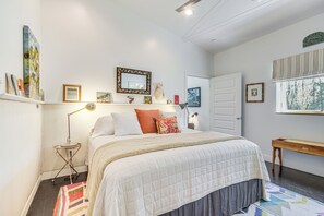 Apartment (1 Bedroom) | Interior